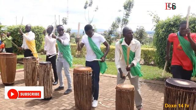 ABAKARAZA sinarinziko harabantu bakivuza ingoma bya nyabyo,ihere amaso смотреть онлайн