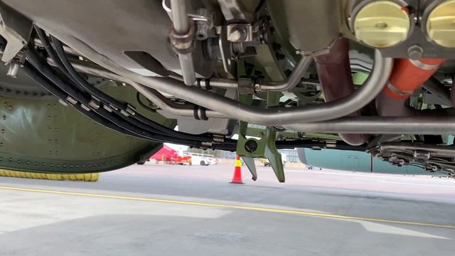 ? BOEING B737 NG ATA 71 Engine Ground Run, Engine Drain and Vents Inspection. ✈️ смотреть онлайн