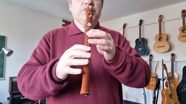 Как играть на. блокфлейте/флейте/ Голубой вагон урок10 смотреть онлайн