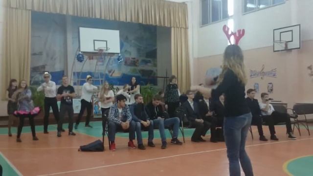 Школьная дискотека танец 11 класс смотреть онлайн