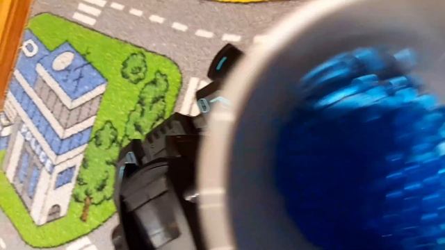 обзор на танк FIGHT синиго цвета. 2.4GHZ игра для детей и взрослых. смотреть онлайн