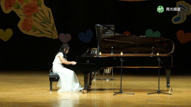 107 南光高中母親節音樂會 (二、鋼琴獨奏 - All of Me) смотреть онлайн