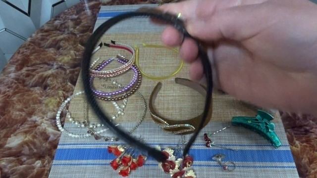 Перебираю свои закрома// ободки для волос, заколки, резинки и шпильки + сюрприз из молодости смотреть онлайн