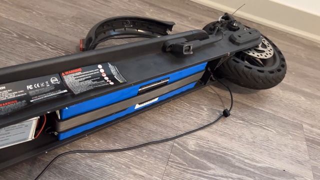 Jetson Eris Scooter - Aftermarket Fender Install смотреть онлайн