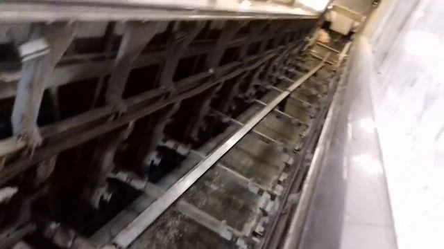 Устройство эскаватора в метро Праги смотреть онлайн