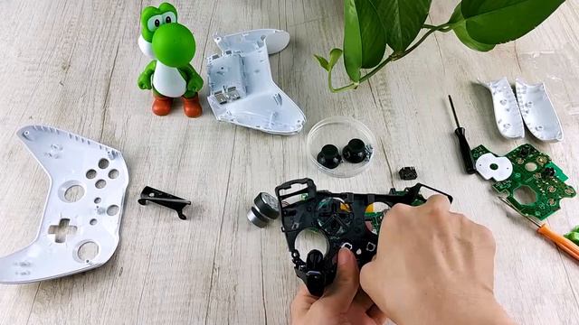 Xbox One S Controller Faceplate Replacement Parts （Sea of Thieves Limited Edition） смотреть онлайн
