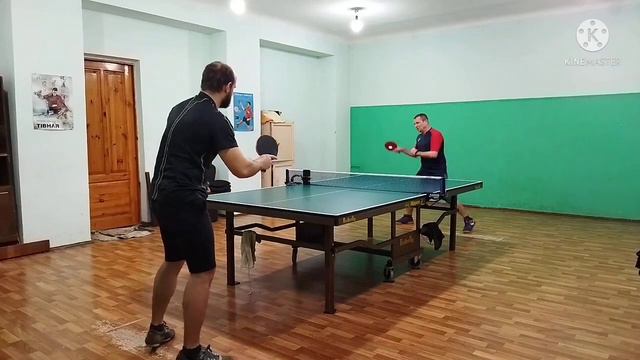 Работа по елементам| Накат с права на право ,топспин справа по диагонали по подставке смотреть онлайн