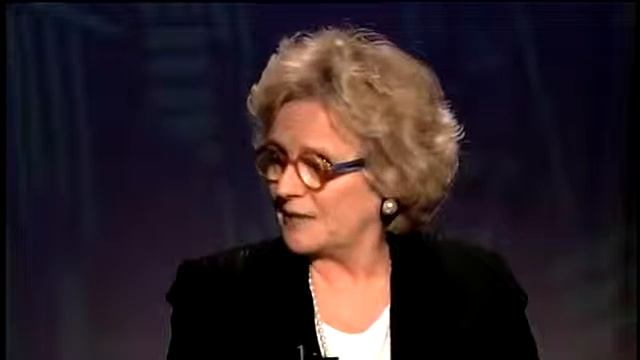 Schizophrenia Treated Without Medication (Dr. Lucy Holmes Explains to Paula Gloria) смотреть онлайн