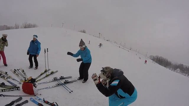 Танцевальная разминка на детском курсе смотреть онлайн