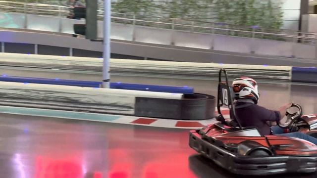 World’s Fastest Roller Coaster -Formula Rossa in Ferrari World, Abu Dhabi UAE ? смотреть онлайн