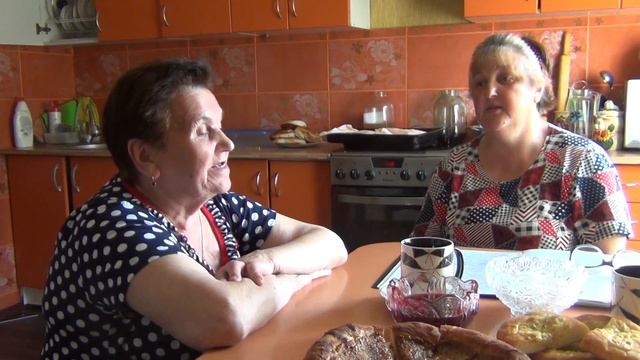 Двор возле двор, две калиточки. Варзуга. Конева Марина. Попова Лия. Folklore. Tradition. ترانه смотреть онлайн
