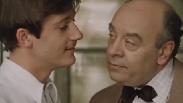 Сегодня актуально С праздником друзья! смотреть онлайн