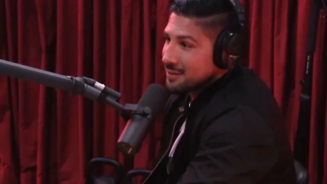 Joe Rogan on Michael Bisping vs Anderson Silva outcome | discusses steroids accusations смотреть онлайн