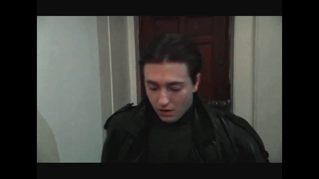 Пчела и Оля (Бригада) - Девушка друга смотреть онлайн