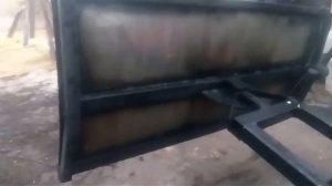 Подъемный механизм самодельного отвала.