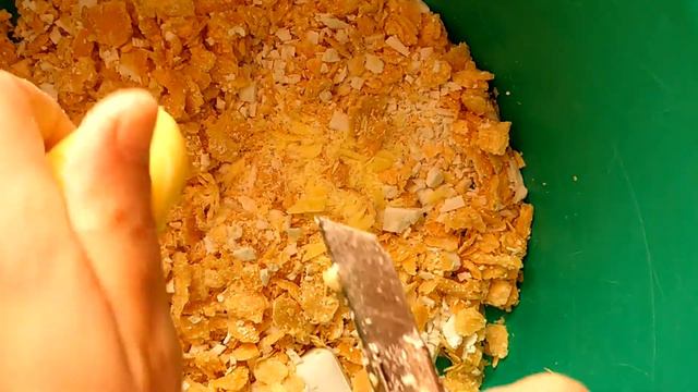 Мыло. Soap. Режу хозяйственное мыло, сухой Далан. Laundry soap and dry Dalan cutting ASMR/АСМР смотреть онлайн