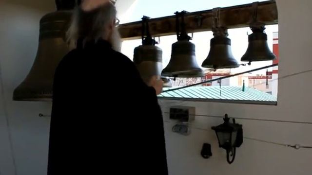 Свято Никольский монастырь Саратова.звон 2012 Пасха . смотреть онлайн
