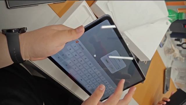 Xiaomi Pad 6 Pro 5G Blue Unboxing With Magic Keyboard!