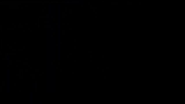 Страшные истории от Гробовщика - Дыра в стене смотреть онлайн