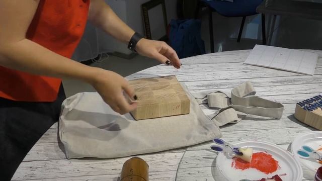 Мастер-класс «Набойка по ткани» в рамках проекта «Ярмарка невест «Вычегодские приплывухи» смотреть онлайн