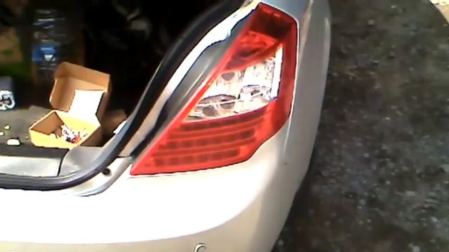 Светодиодные поворотники на Geely Emgrand смотреть онлайн