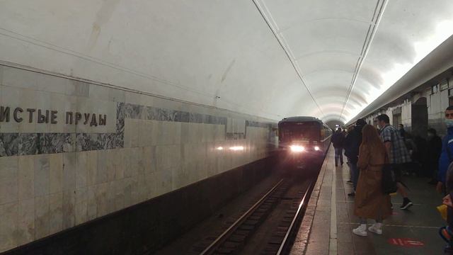Метросостав 81-717.5М/714.5М "Номерной" маршрут №6 смотреть онлайн