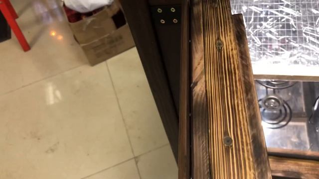 Обзор мини коптильни с окном и освщением смотреть онлайн