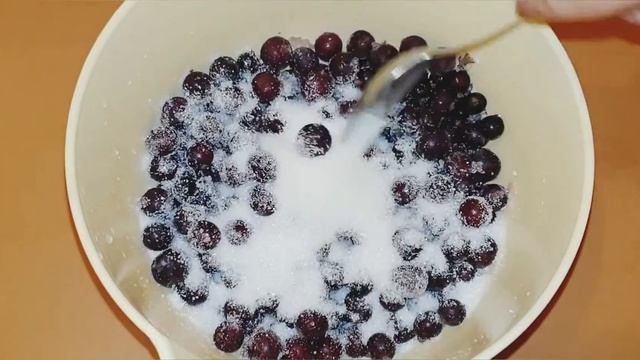 Пирог с замороженными ягодами в духовке| Кулинарный Остров смотреть онлайн