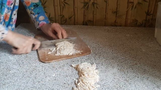 Тарзи Тайор кардани Лагман ё Угро смотреть онлайн