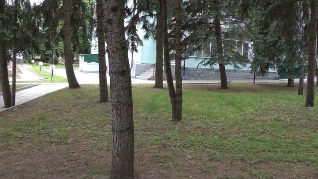 Санаторий Металлург г.Ессентуки - территория смотреть онлайн