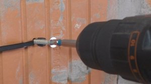 ЭЛЕКТРИКИ ДЕРЖАТ ЭТО В ТАЙНЕ, как закрепить провод к стене БЕЗ дюбель-стяжки