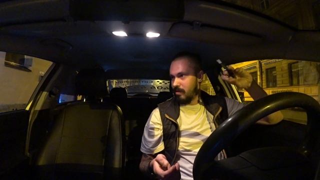 Такси Питер. Пьяные тёлочки в такси повелись на тачку. смотреть онлайн