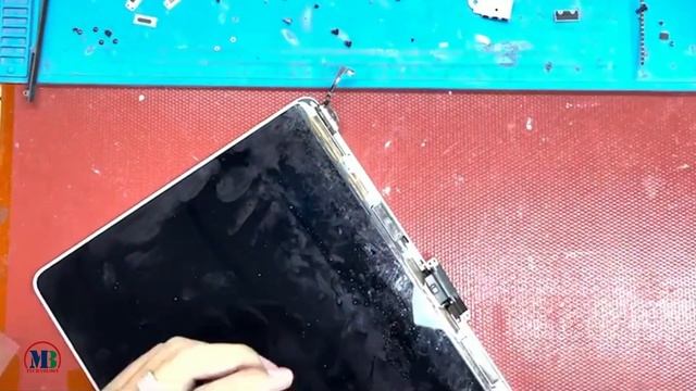 MacBook Air 2022 M2 Liquid Retina Broken Screen LCD Replacement LCD Screen смотреть онлайн