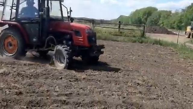 Подготовка земли к посадке ягоды. Боронование почвы смотреть онлайн