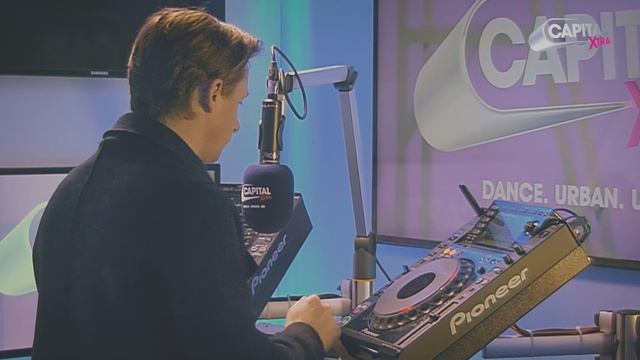 Martin Solveig Live DJ Set On The #ClubbersGuide смотреть онлайн