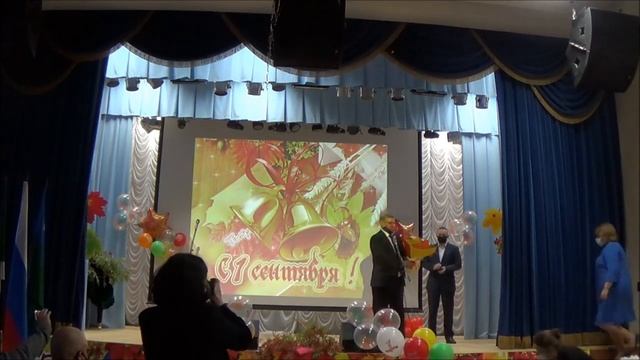 Торжественный классный час для первоклассников. 1 сентября 2020 года. смотреть онлайн