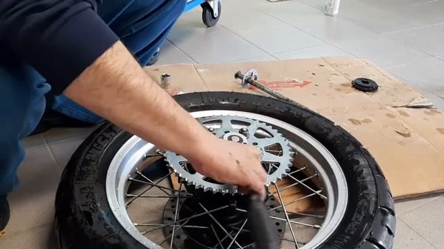 Sostituzione Trasmissione Honda Africa Twin 750 RD07A смотреть онлайн