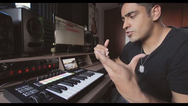 Novation Launchkey MK3 - ¿EL NUEVO STANDARD? 🎹 - Mejor Controlador Midi - OVERALL 🔥 смотреть онлайн