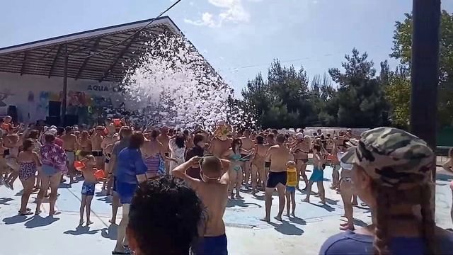 Пенное шоу. Аквапарк Судак. Крым