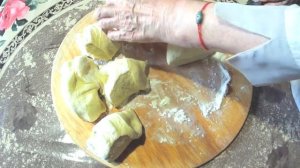 ВАРЕНИКИ С СЫРОМ И ЗЕЛЕНЫМ ЛУКОМ  ДВА  ВАРИАНТА