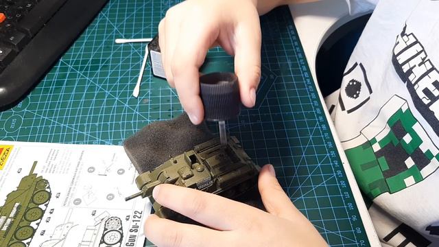 Самоходная установка СУ-122, масштаб 1/72 от Звезды. Доработка, диорама с танкистами. смотреть онлайн