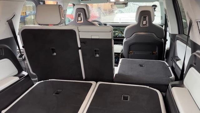 The Rivian R1S Is... The Best SUV Ever?