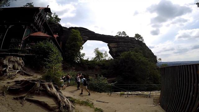 Чешская швейцария 2017 смотреть онлайн