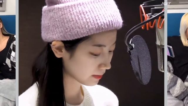 Jeongyeon Momo React to Dahyun Singing Promise смотреть онлайн