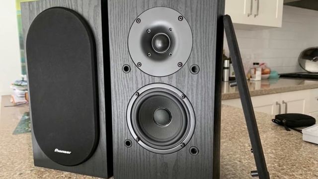 Best Bookshelf Speaker of 2022 | The 5 Best Bookshelf Speakers Review смотреть онлайн