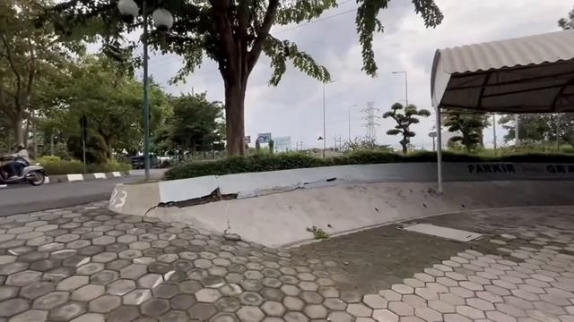 Relaxing Street Photography | POV | Canon EOS 1300D смотреть онлайн
