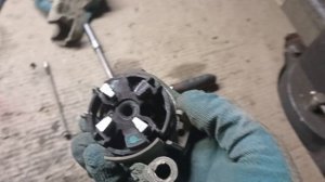 калина 2 не крутит стартер