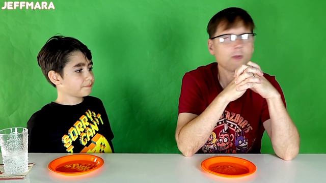 Cheeze-It Challenge and some Cringe! смотреть онлайн