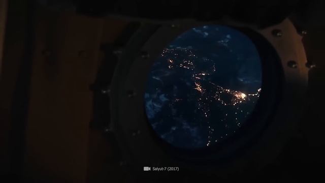 Астронавты признаются в загадочных вещах, которые они видели и испытали в космосе! смотреть онлайн