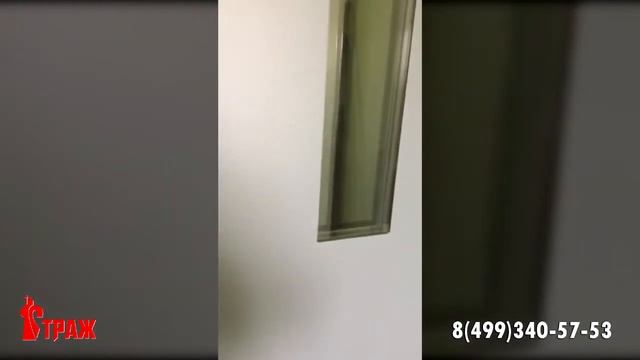 Тамбурная дверь с кодовым замком и со стеклом